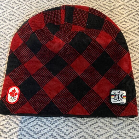 Family “Plaid” Photoshoot Bundle (4 Items) - Picture 8 of 16